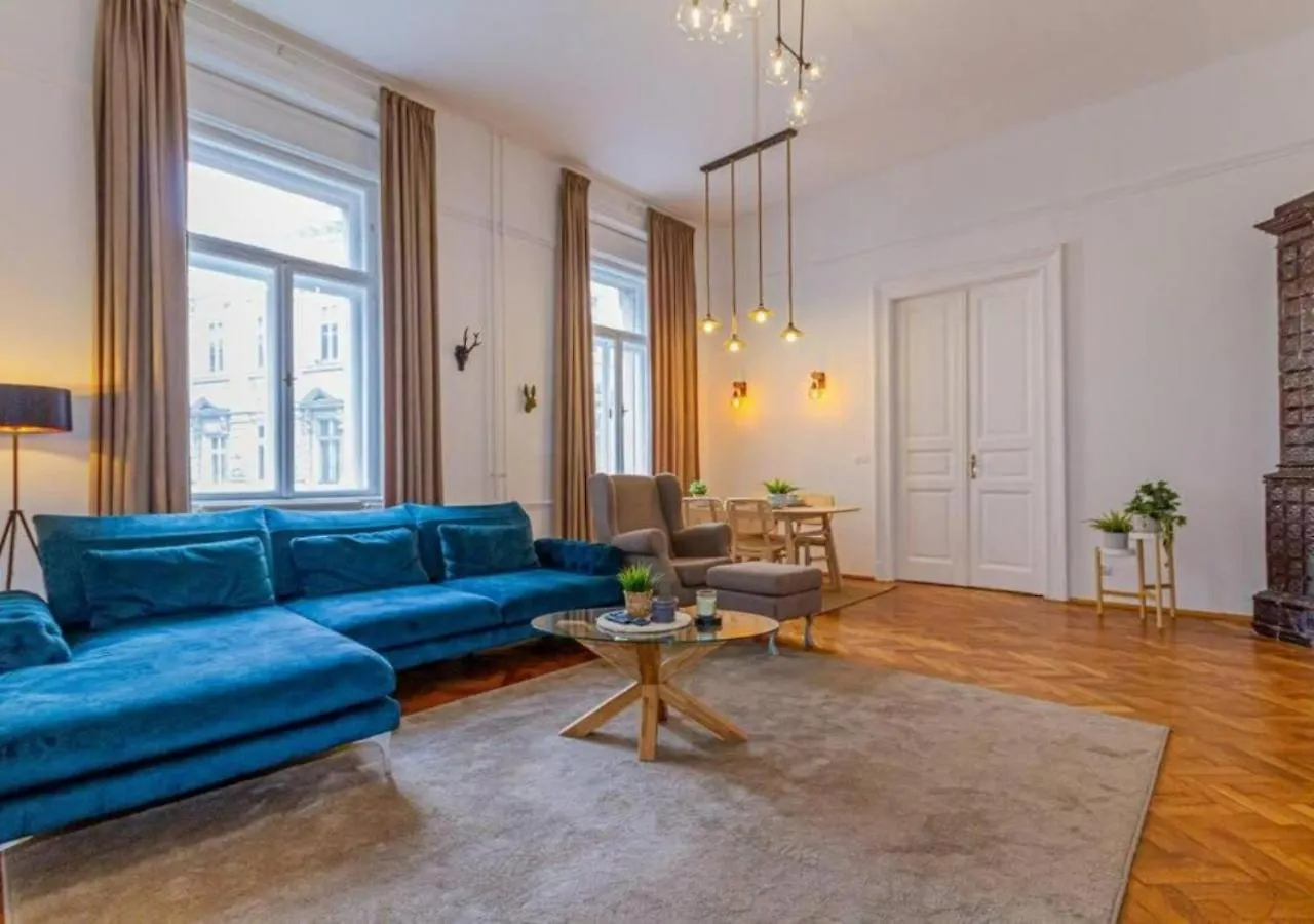 Luxury Apartment By The Famous Vaci Street Budapest