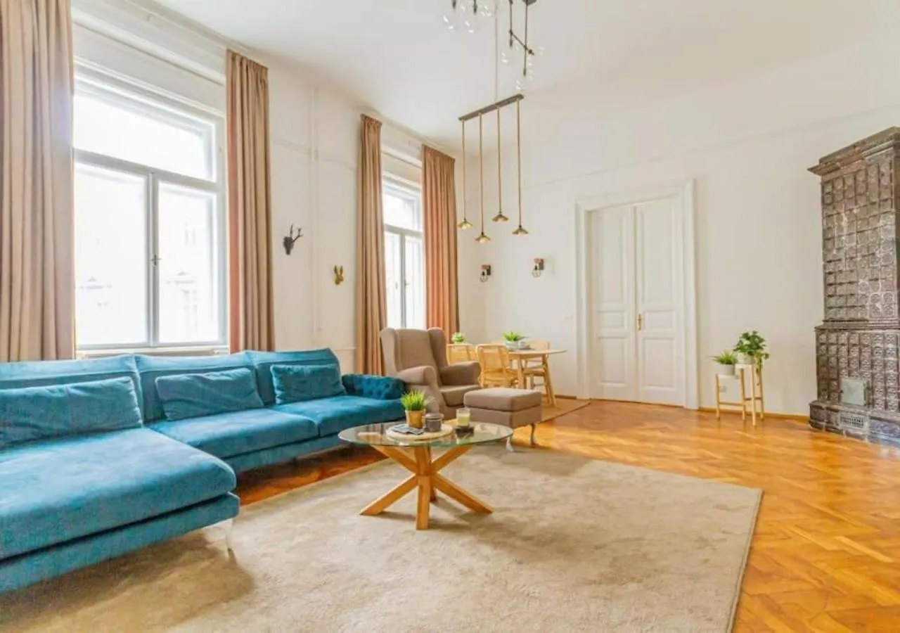 Luxury Apartment By The Famous Vaci Street Budapest